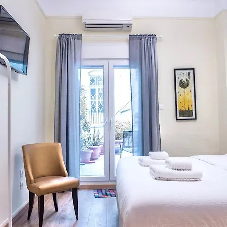 #nephele & Morpheus By Halu! Apartment